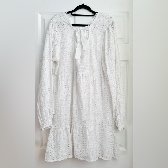 Boohoo White Eyelet Dress, Size 16 - NWT - Picture 4 of 10